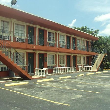 Hialeah Executive Motel Miami Springs Buitenkant foto